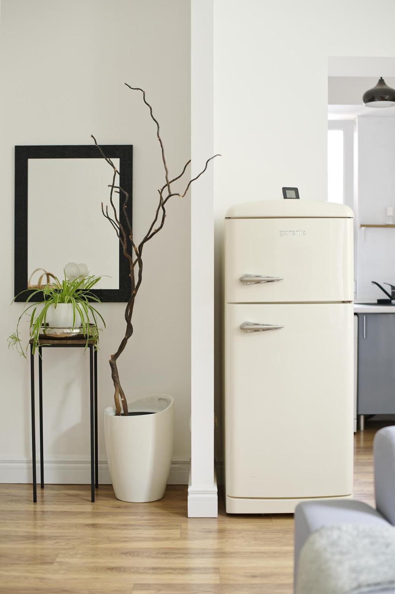 White Door Apartments Heart Of Odessa 1 Екстериор снимка