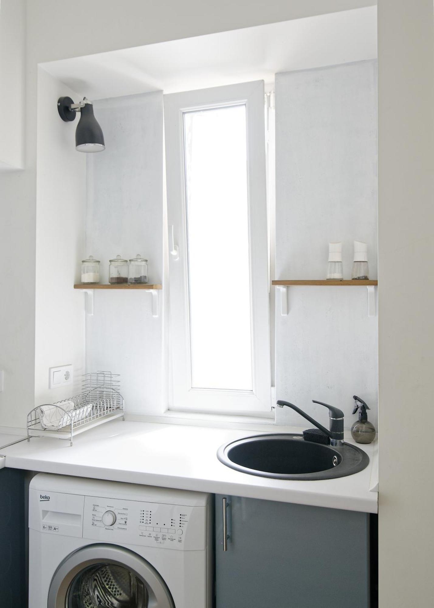 White Door Apartments Heart Of Odessa 1 Екстериор снимка