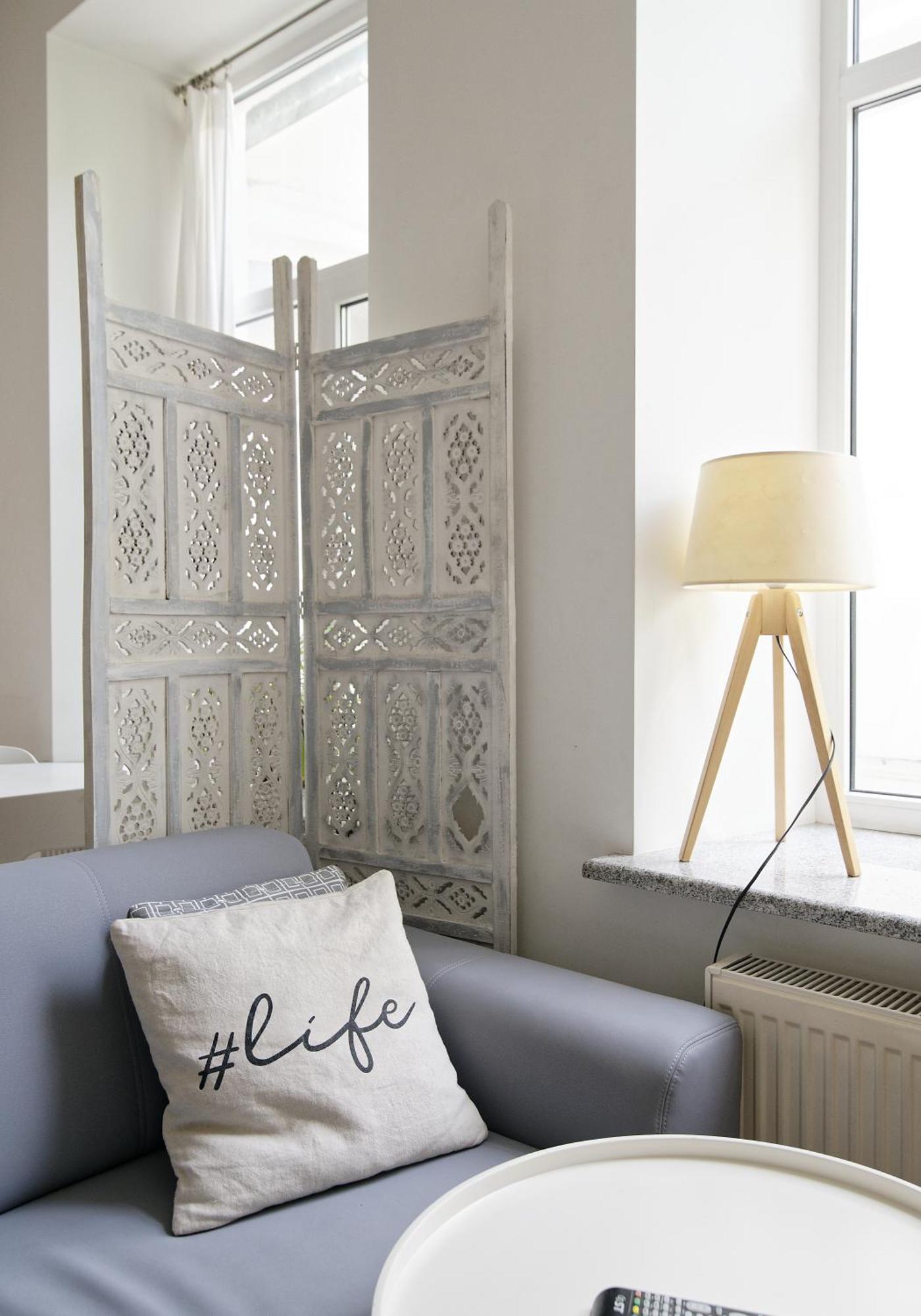 White Door Apartments Heart Of Odessa 1 Екстериор снимка